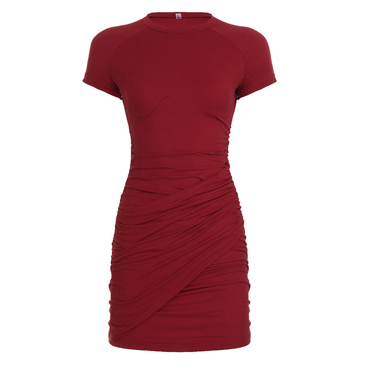 Dame V-wrap dress med asymmetrisk fåll och elegant volangdesign Mirla-Eva Jonsson