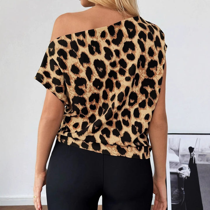 Dame Wrap Top med djurmönster Mirla-Eva Jonsson
