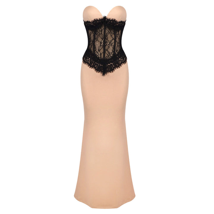 Dame aftenkjole med elegant bustier og blomsteragtig blondeoverdel Mirla-Eva Jonsson