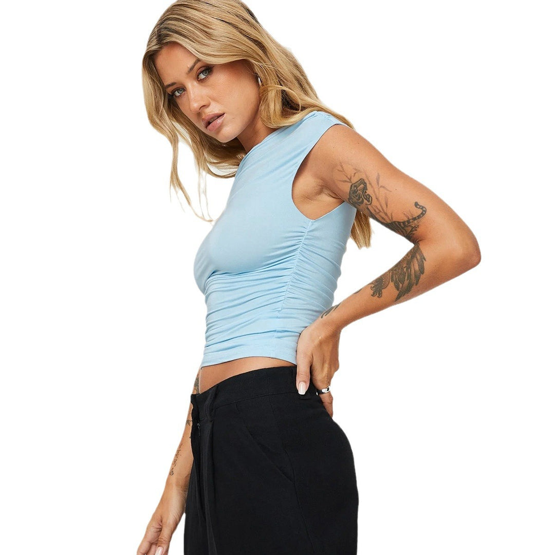 Dame asymmetrisk topp med off-shoulder design och elegant skärning Mirla-Eva Jonsson