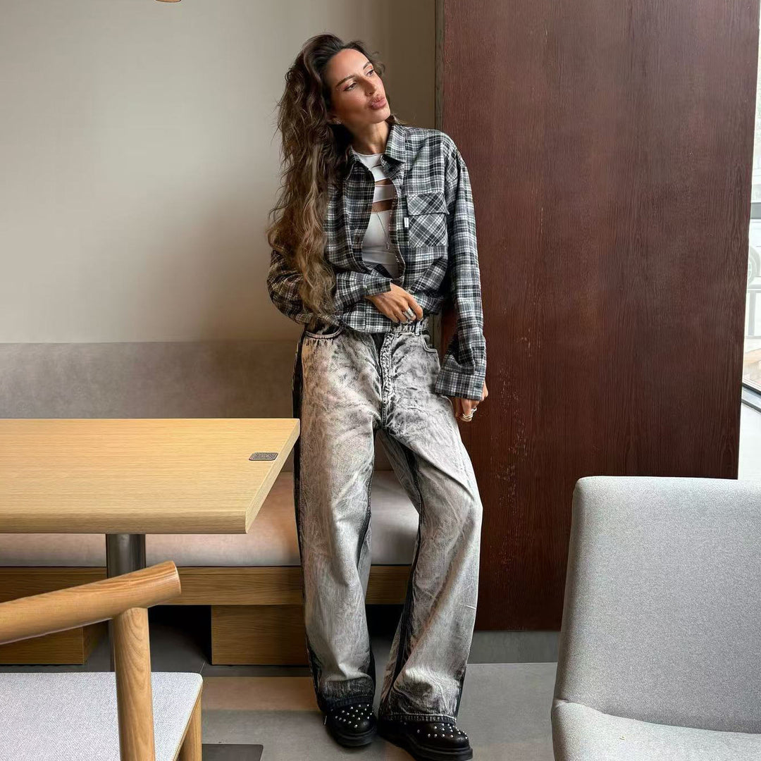 Dame avslappnad Wide-Leg Jeans med spännande färgövergång och unika tvättar Mirla-Eva Jonsson
