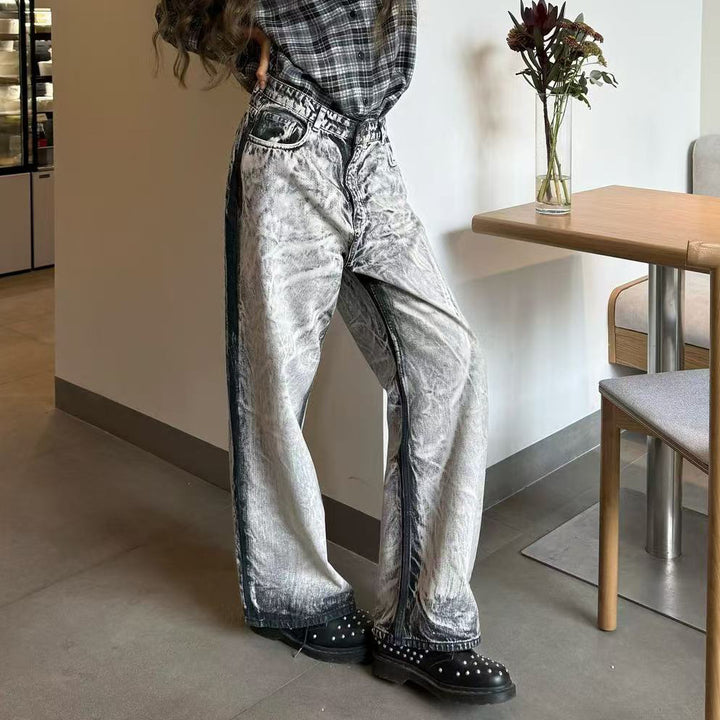 Dame avslappnad Wide-Leg Jeans med spännande färgövergång och unika tvättar Mirla-Eva Jonsson