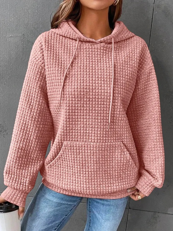 Dame avslappnad hoodie med strukturerad yta och praktisk känguruficka Eva Jonsson-Eva Jonsson