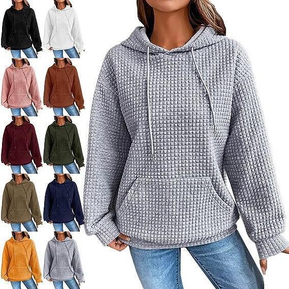 Dame avslappnad hoodie med strukturerad yta och praktisk känguruficka Eva Jonsson-Eva Jonsson