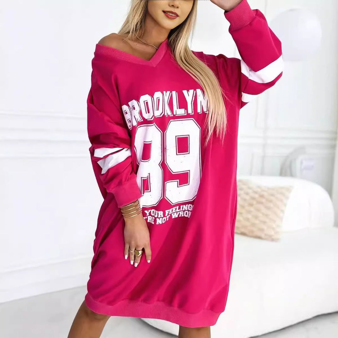 Dame avslappnad oversized hoodie klänning Mirla-Eva Jonsson