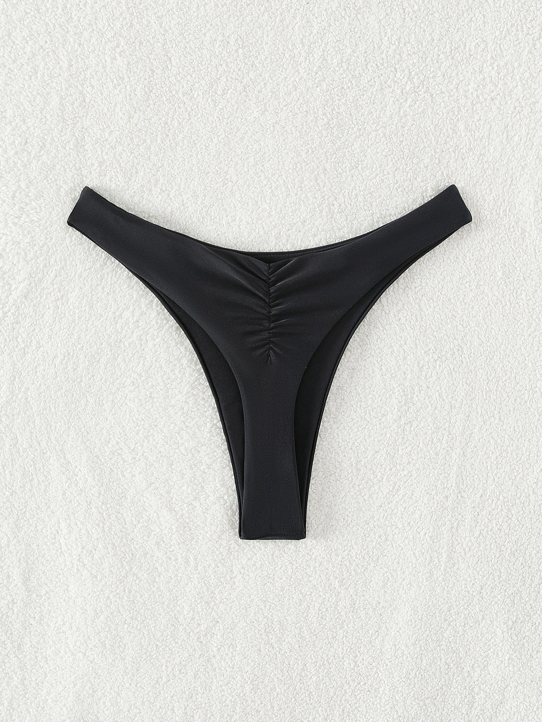Dame bikini-byxor med hög benöppning och elegant snitt Mirla-Eva Jonsson