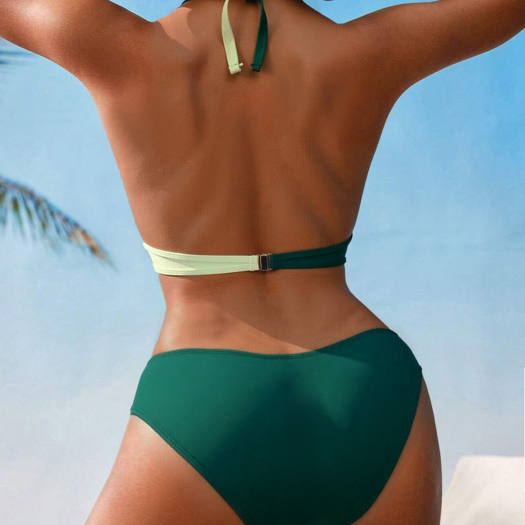 Dame-bikini med innovativt omslagsdesign Mirla-Eva Jonsson