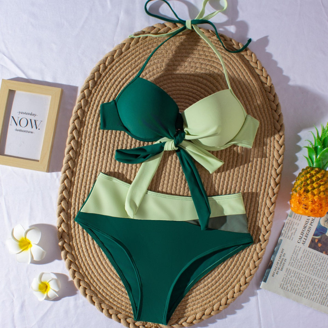 Dame-bikini med innovativt omslagsdesign Mirla-Eva Jonsson