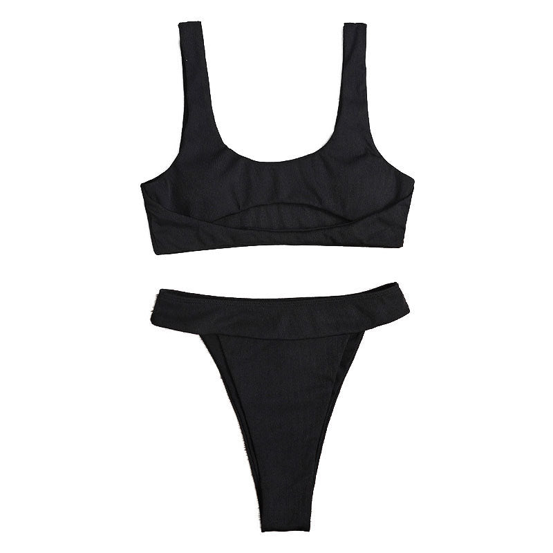 Dame bikini-set med hög benöppning och bekväm bustier Mirla-Eva Jonsson