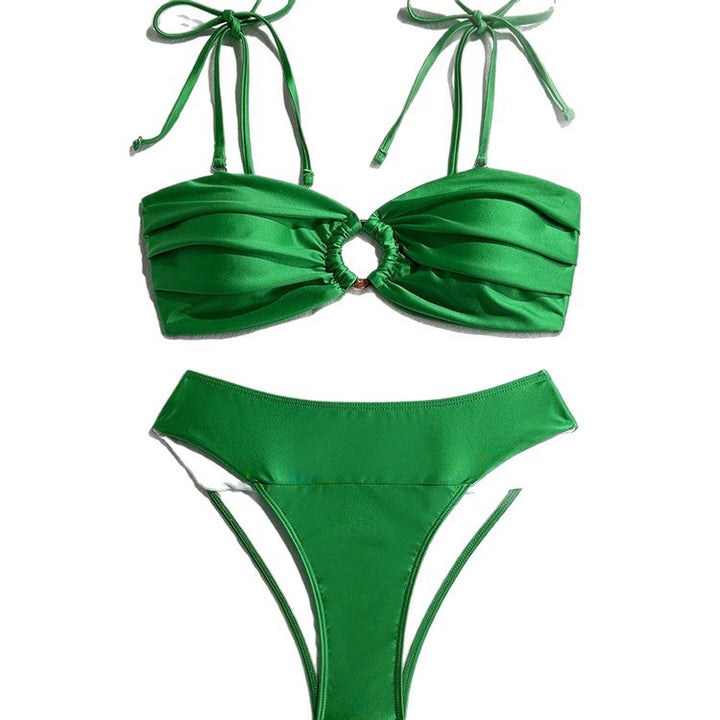 Dame bikini-set med rynkad överdel och modig ringdetalj Mirla-Eva Jonsson