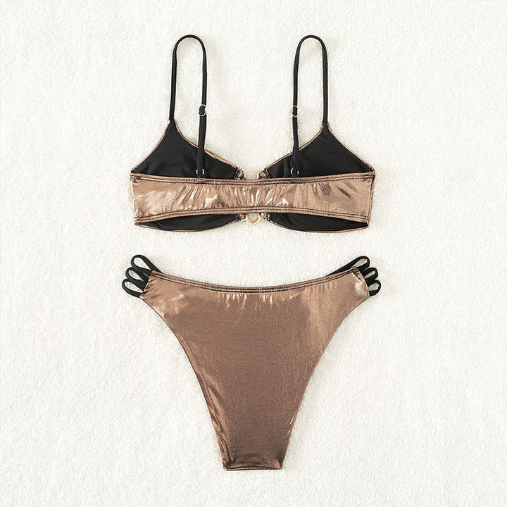 Dame bikini-set med skimrande överdel och justerbar design Mirla-Eva Jonsson