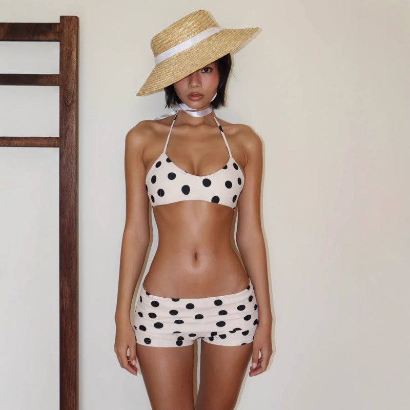 Dame bikinitset med lekfullt prickdesign och eleganta knytband Mirla-Eva Jonsson