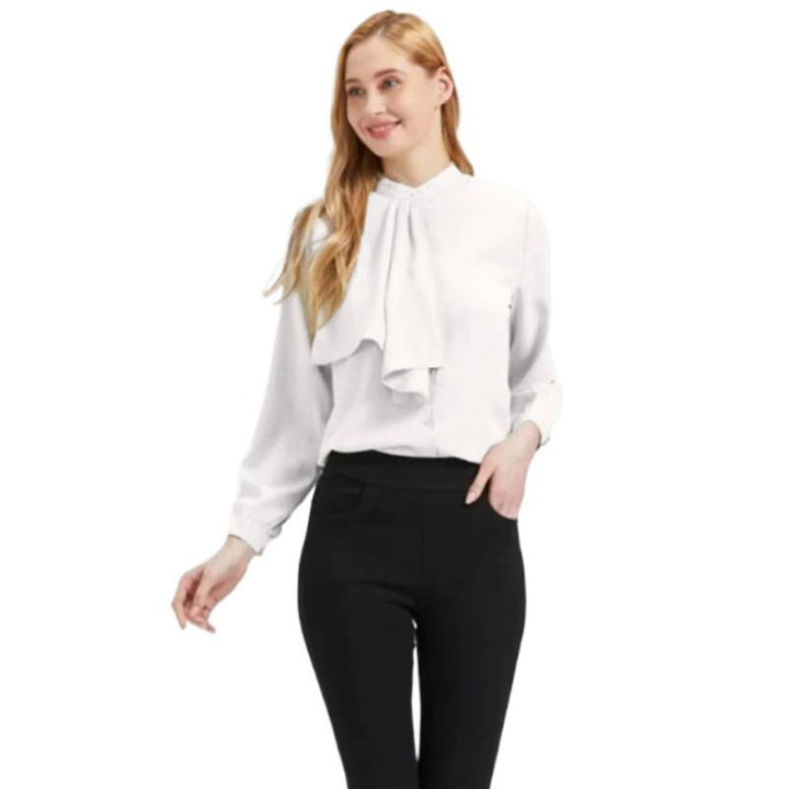 Dame blouse med eleganta volangdetaljer och krage Mirla-Eva Jonsson