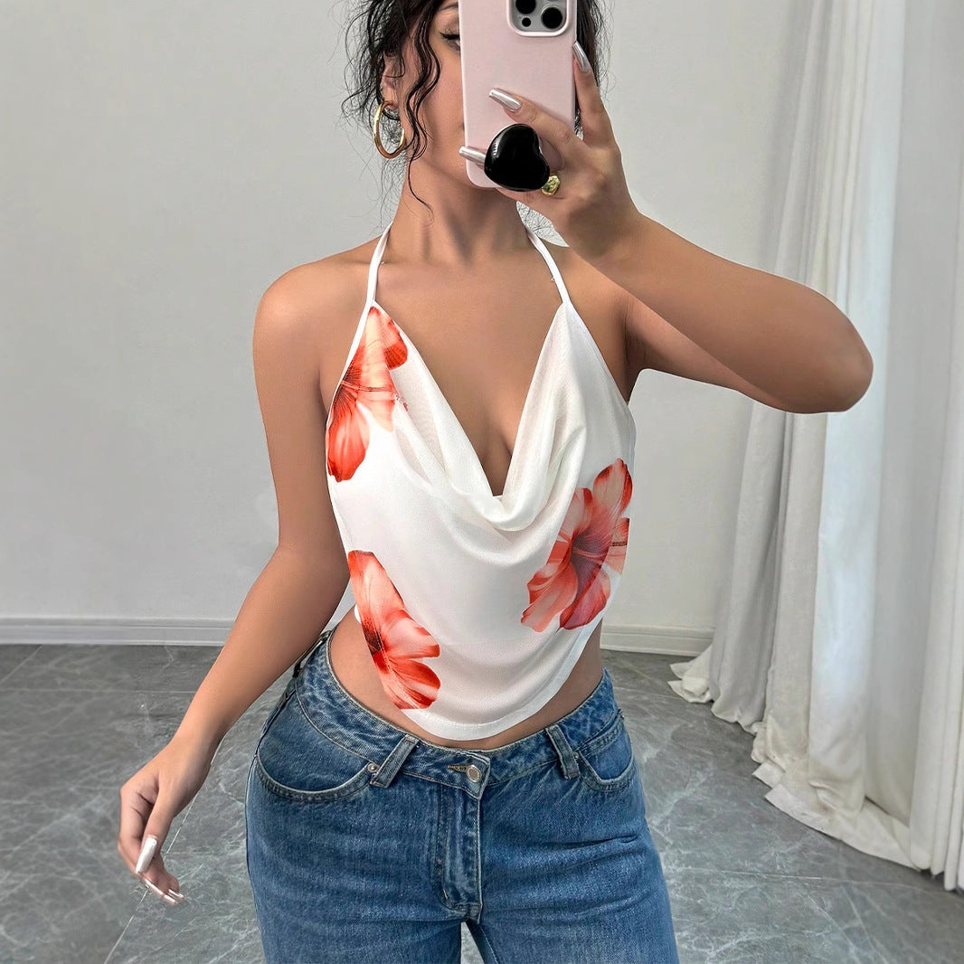 Dame blouse top med djup V-ringning och blommigt mönster Mirla-Eva Jonsson