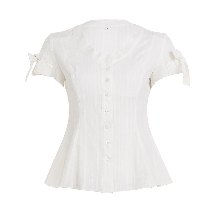 Dame blus skjorte med trendy snitt og volangdetaljer Mirla-Eva Jonsson