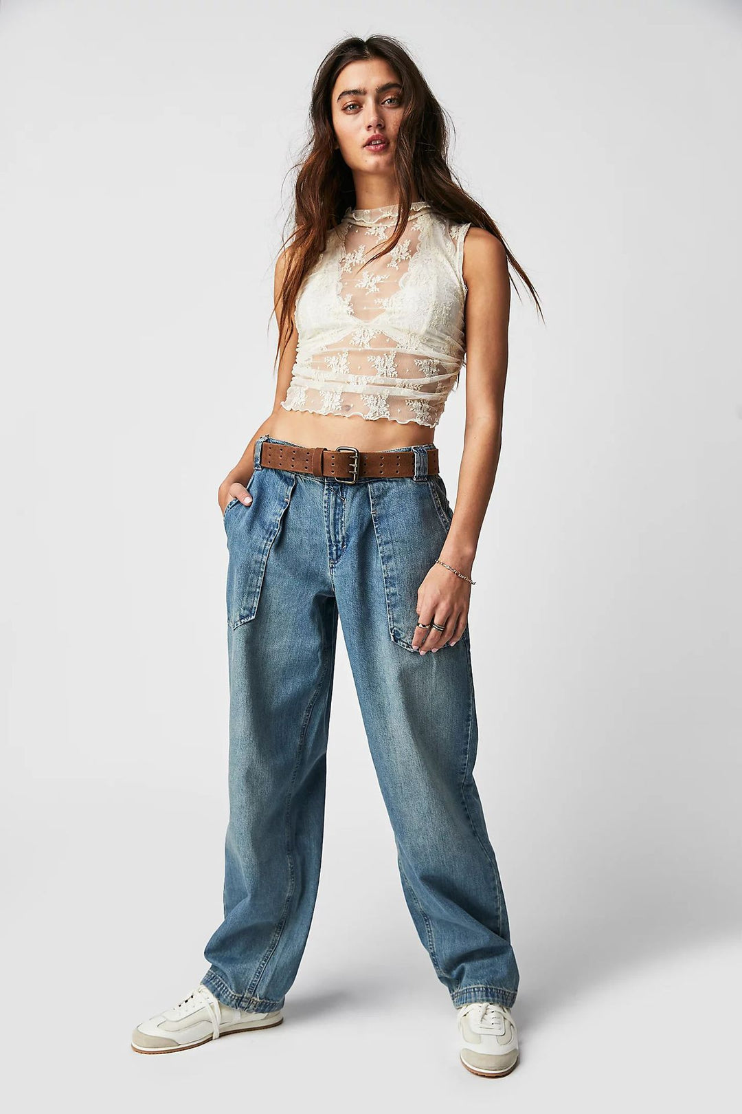 Dame breda Cargo-jeans med unika fickor och avslappnad skärning Mirla-Eva Jonsson