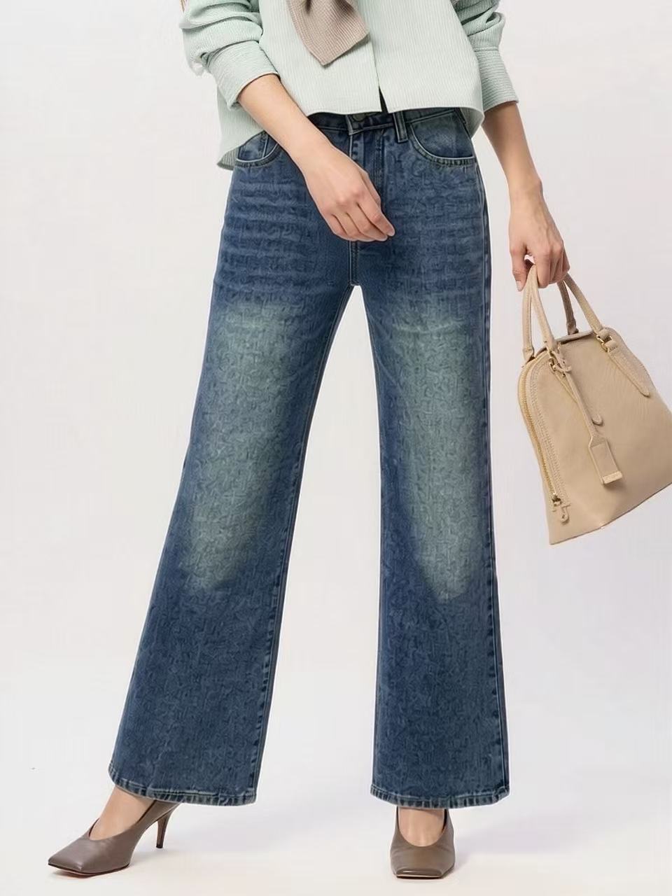 Dame breda High-Waist Jeans med unik textur Mirla-Eva Jonsson
