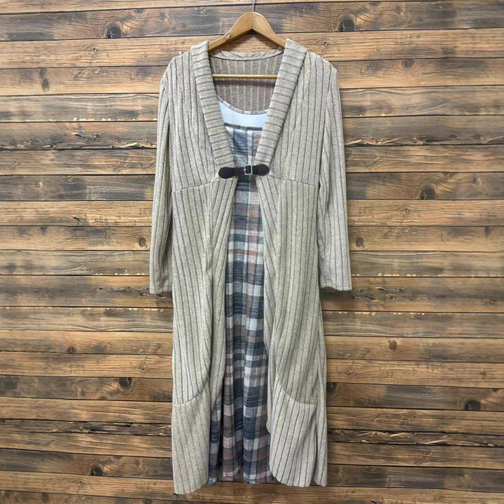 Dame cardigan med asymmetrisk snitt och dekorativt bälte Eva Jonsson-Eva Jonsson