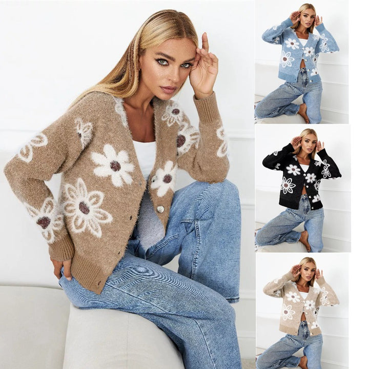 Dame cardigan med blommönster och eleganta knappdetaljer Eva Jonsson-Eva Jonsson