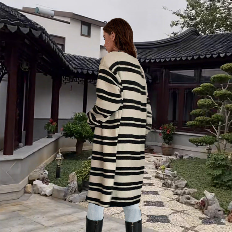 Dame cardigan med modern randmönster och öppen skärning Eva Jonsson-Eva Jonsson