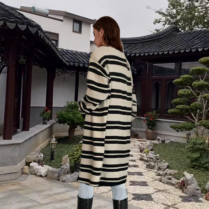 Dame cardigan med modern randmönster och öppen skärning Eva Jonsson-Eva Jonsson