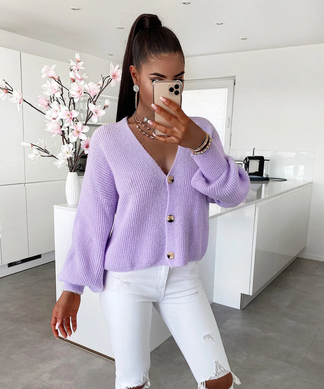 Dame cardigan med voluminösa ärmar och högkvalitativa träknappar Eva Jonsson-Eva Jonsson