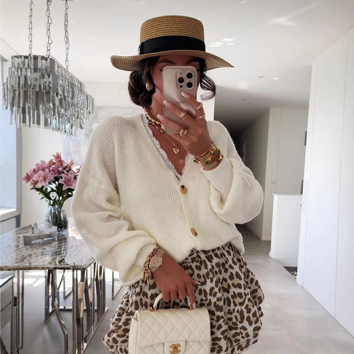 Dame cardigan med voluminösa ärmar och högkvalitativa träknappar Eva Jonsson-Eva Jonsson