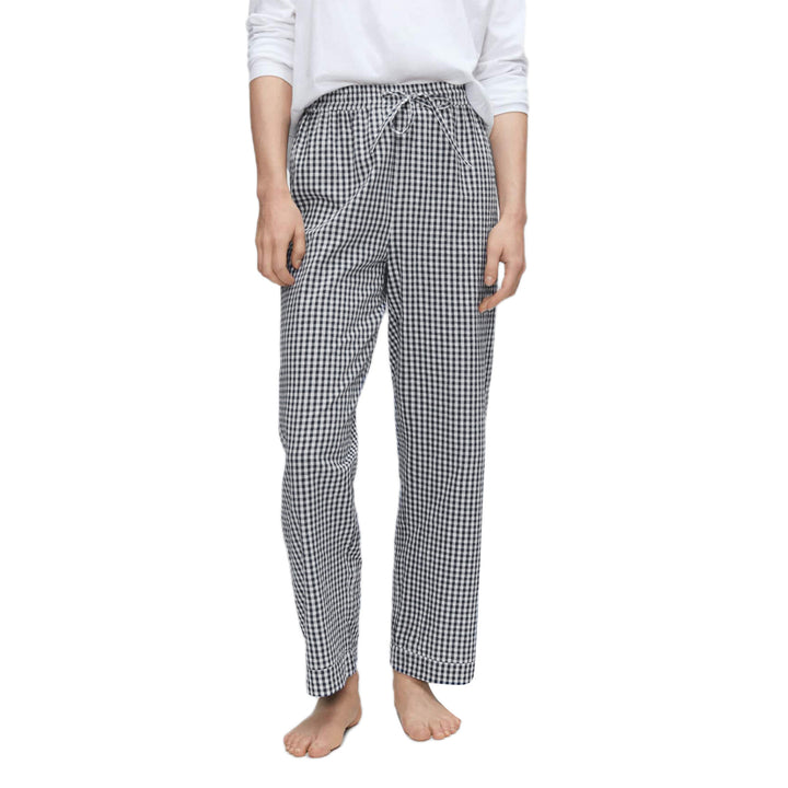 Dame carrot pants in modern check design Mirla-Eva Jonsson