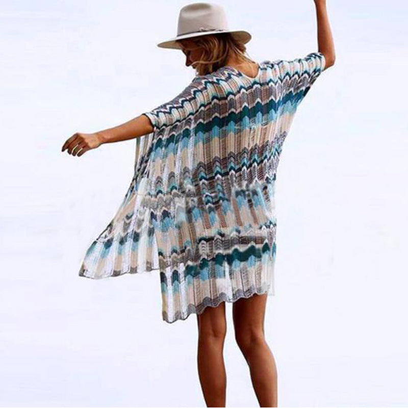 Dame casual beach kimono in wave pattern with open sleeves and side slits Mirla-Eva Jonsson