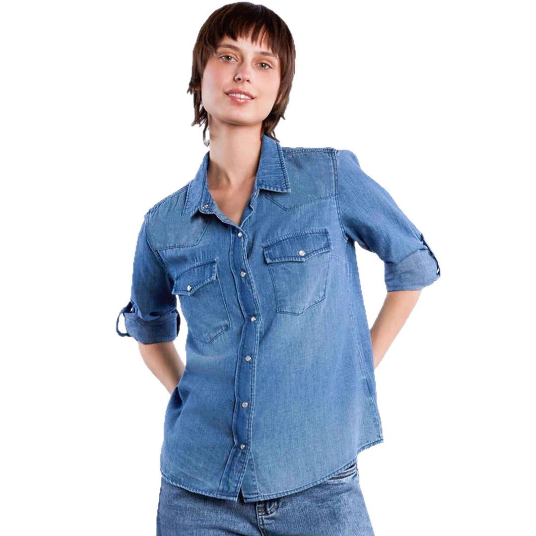 Dame casual denim blouse with patch pockets and slightly tailored cut Mirla-Eva Jonsson