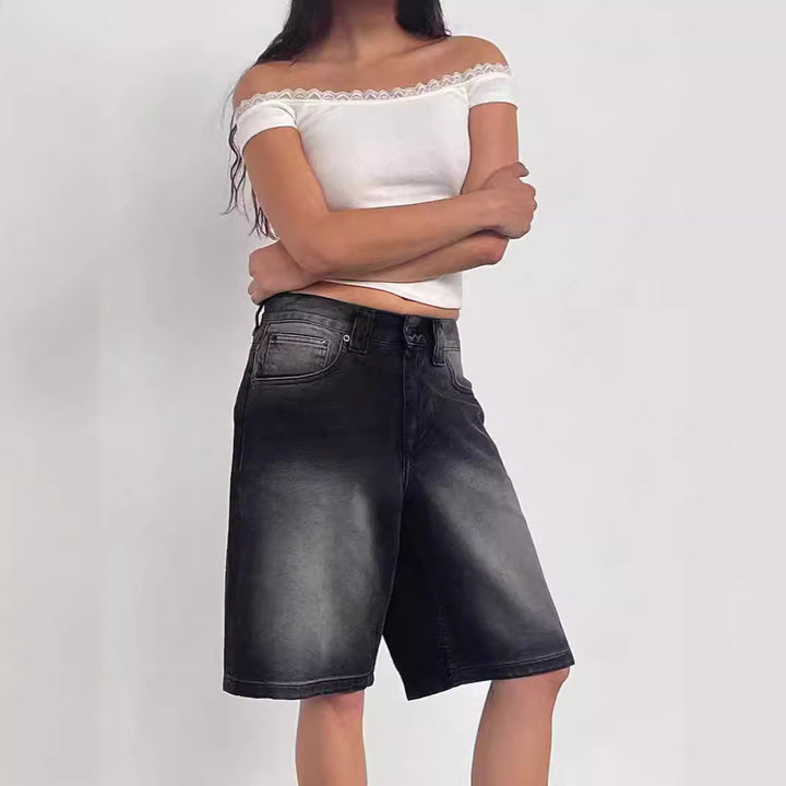 Dame casual denim shorts with wide fit and high side pockets Mirla-Eva Jonsson