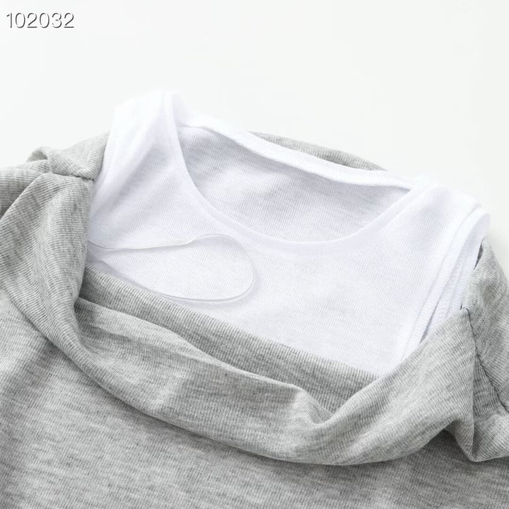 Dame casual overlay t-shirt med asymmetrisk skärning och eleganta veck Mirla-Eva Jonsson