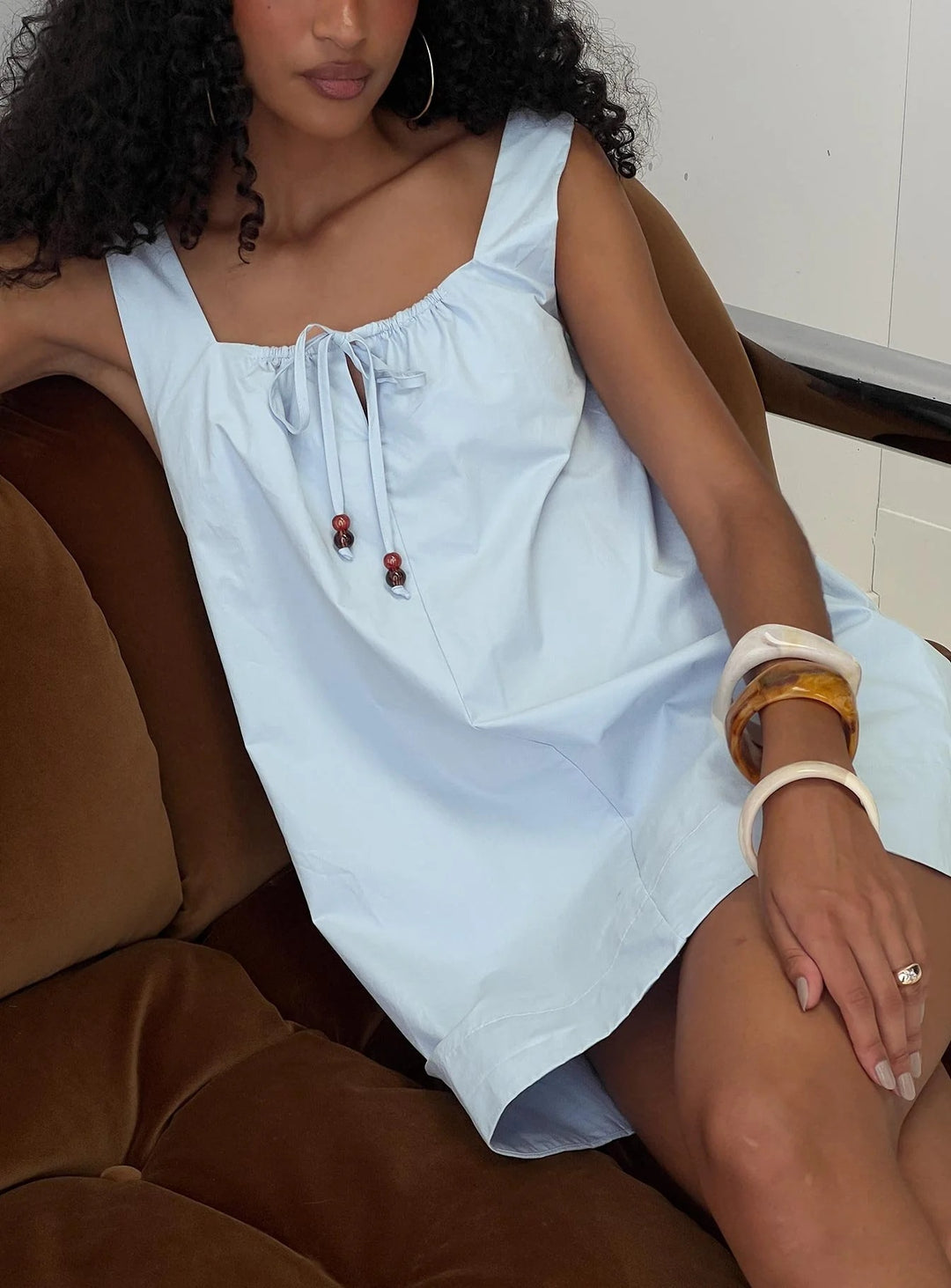 Dame casual summer dress with adjustable lace-up design and airy silhouette Mirla-Eva Jonsson