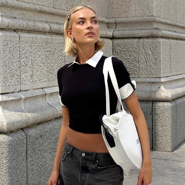 Dame cropped T-shirt med elegant krage och halvlånga ärmar Mirla-Eva Jonsson