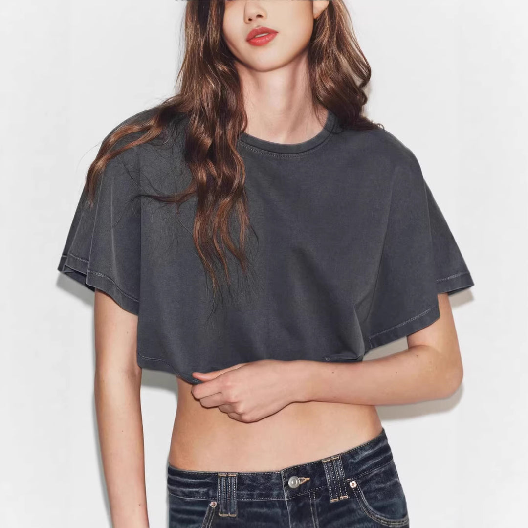 Dame cropped T-shirt med vida ärmar och mjukt bomullsmaterial Mirla-Eva Jonsson