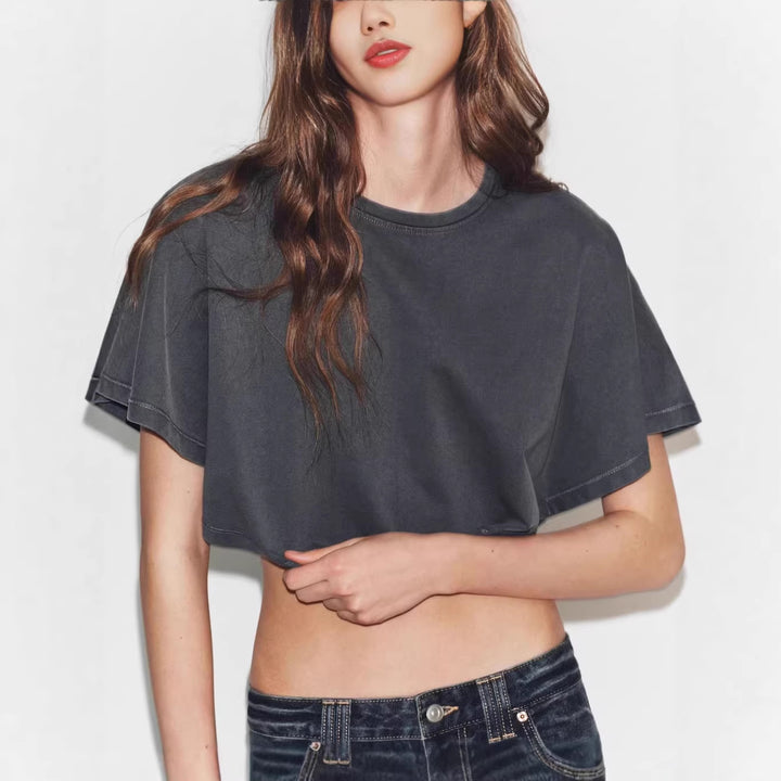Dame cropped T-shirt med vida ärmar och mjukt bomullsmaterial Mirla-Eva Jonsson