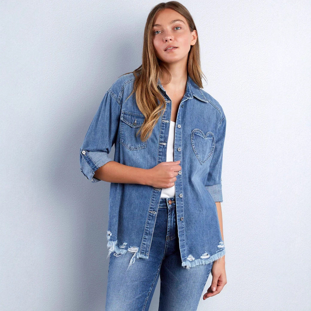 Dame denim blouse with heart appliqué and fringed hem Mirla-Eva Jonsson