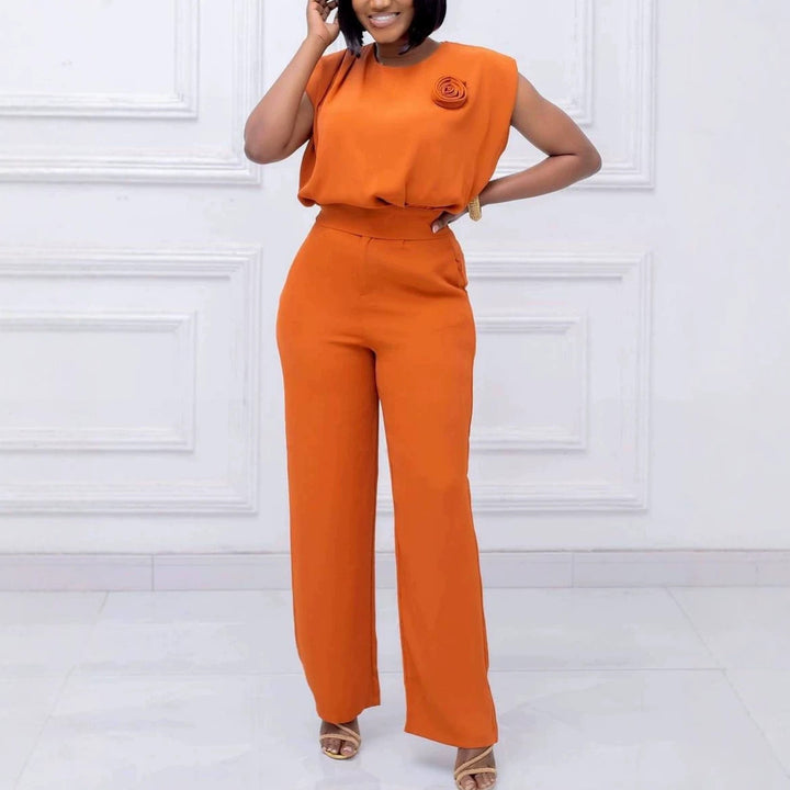 Dame elegant All-in-One-jumpsuit med blommig detalj Mirla-Eva Jonsson