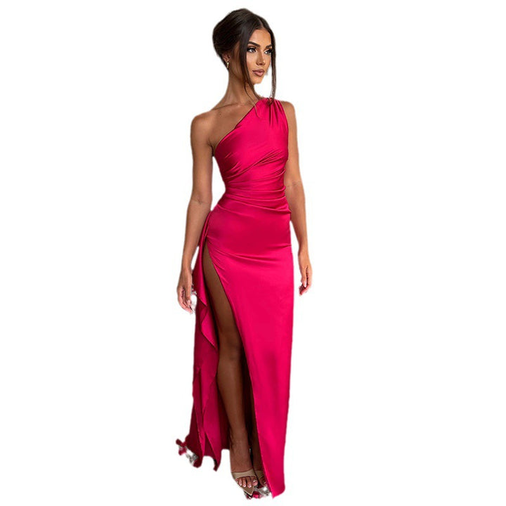 Dame elegant asymmetrisk maxikjol med högslitsad fåll och flödande material Mirla-Eva Jonsson