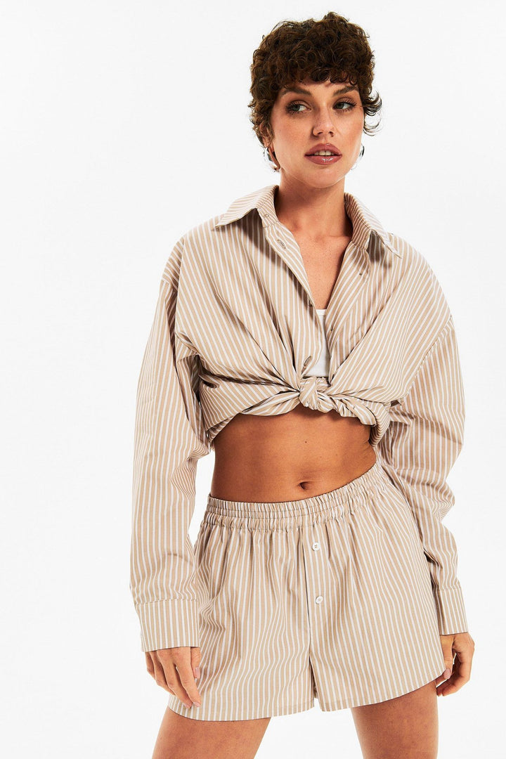 Dame elegant avslappnad pyjamas-set med randigt mönster och lös passform Eva Jonsson-Eva Jonsson