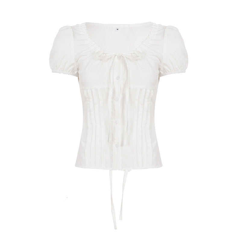Dame elegant blus med volangdetaljer och knäppning Mirla-Eva Jonsson