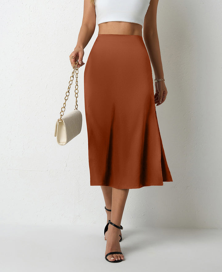 Dame elegant midiskirt med flytande skärning och satinfinish Mirla-Eva Jonsson