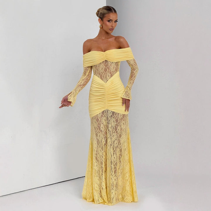 Dame elegant spetskjole med off-shoulder-halsudskæring og draperinger Mirla-Eva Jonsson