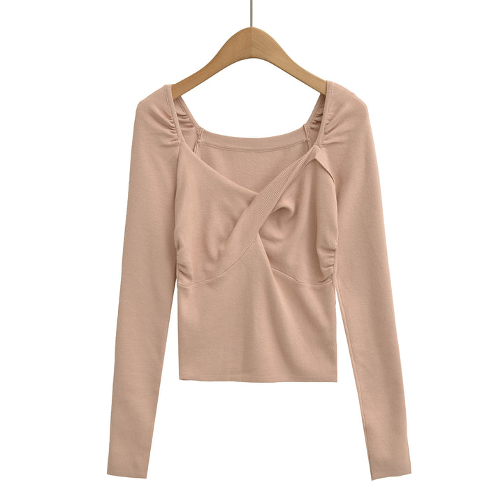Dame elegant topp med rynkat design och snygg båthals Mirla-Eva Jonsson