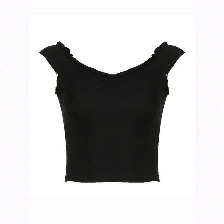 Dame elegant topp med volangdetaljer och off-shoulder design Mirla-Eva Jonsson