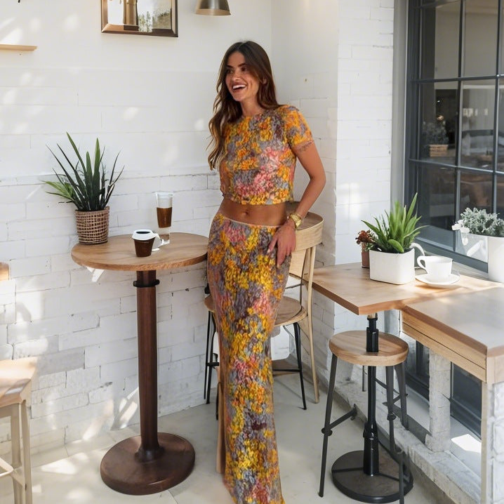 Dame elegant tvådelad set med blommönster och figursydd silhuett Mirla-Eva Jonsson