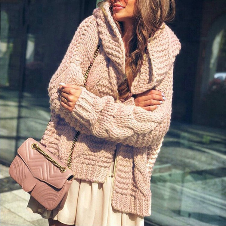 Dame grovstickad jacka med avslappnad oversized passform Eva Jonsson-Eva Jonsson