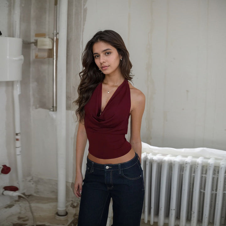 Dame halter top med raffinert vridningsdesign og kroppsbevisst snitt Mirla-Eva Jonsson