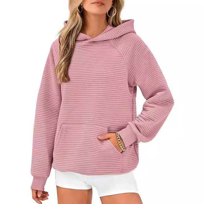 Dame hoodie med strukturerad yta och praktisk känguruficka Eva Jonsson-Eva Jonsson