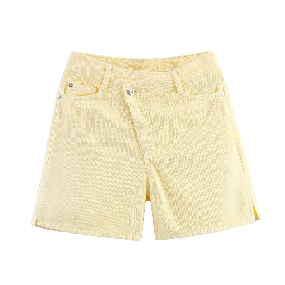 Dame jeans shorts i avslappnad vintage-stil med hög midja och sidfickor Mirla-Eva Jonsson